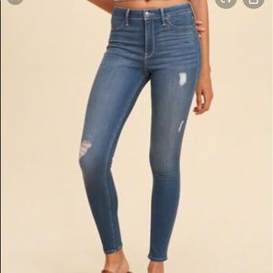 Hollister jeans